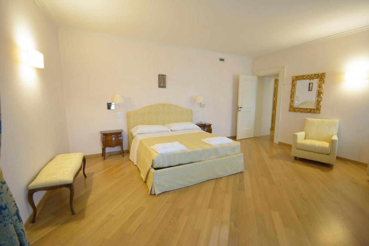 Domus Stella Maris - Casa Per Ferie Hotel Ancona Luaran gambar