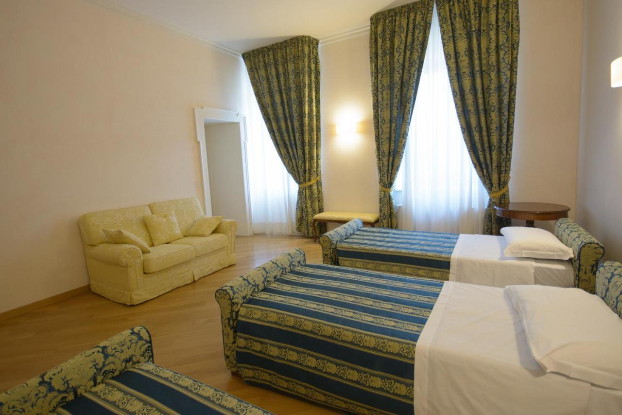Domus Stella Maris - Casa Per Ferie Hotel Ancona Luaran gambar