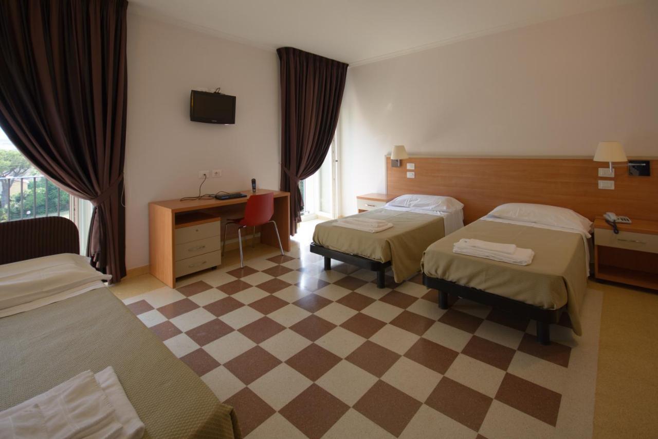 Domus Stella Maris - Casa Per Ferie Hotel Ancona Luaran gambar