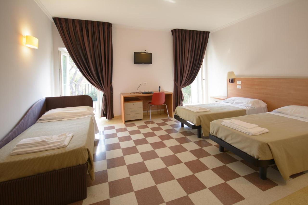 Domus Stella Maris - Casa Per Ferie Hotel Ancona Luaran gambar