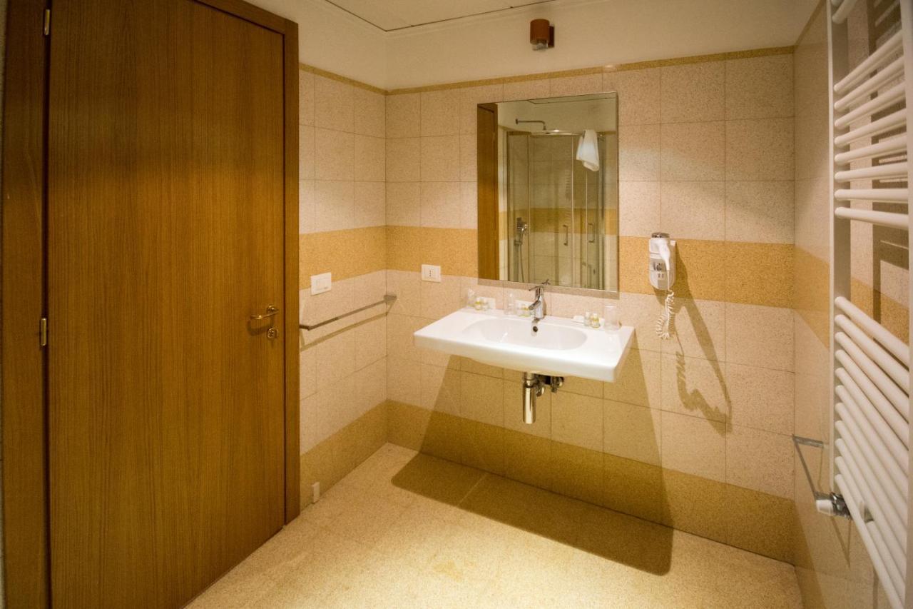 Domus Stella Maris - Casa Per Ferie Hotel Ancona Luaran gambar