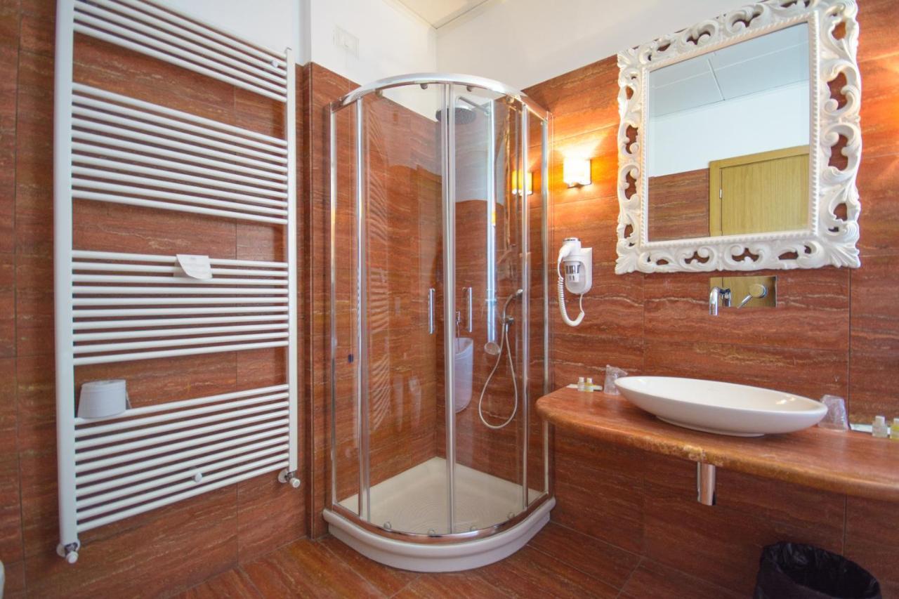 Domus Stella Maris - Casa Per Ferie Hotel Ancona Luaran gambar