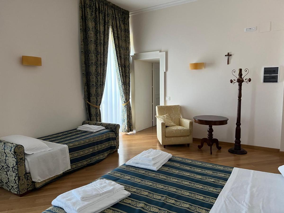 Domus Stella Maris - Casa Per Ferie Hotel Ancona Luaran gambar